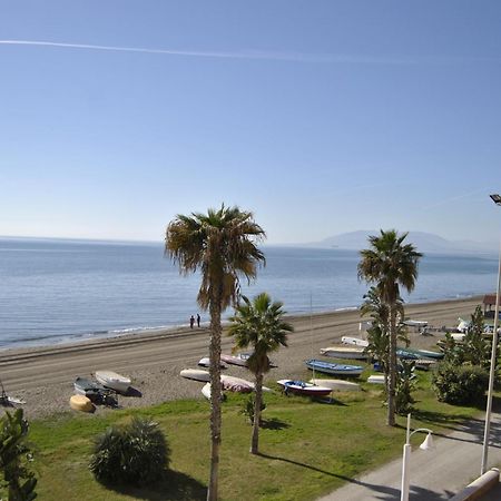Apartamento Frente Al Mar,Primera Linea Rincon de la Victoria Bagian luar foto