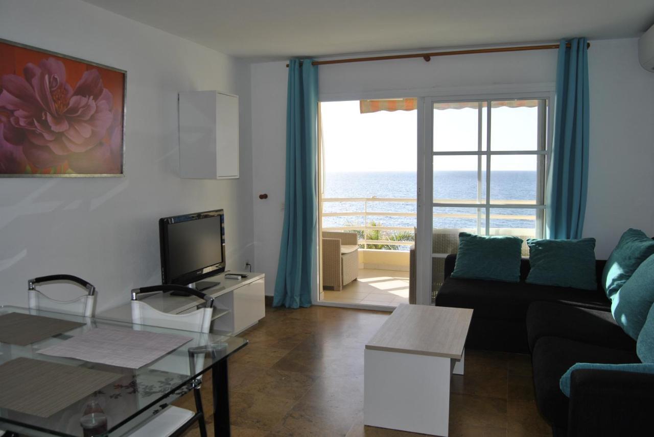 Apartamento Frente Al Mar,Primera Linea Rincon de la Victoria Bagian luar foto